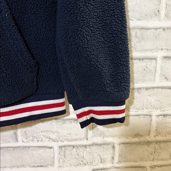 Fila Dark Blue Fleece Hoodie with Red and White Accents, boys size XL 14-16 - Picture 4 of 8